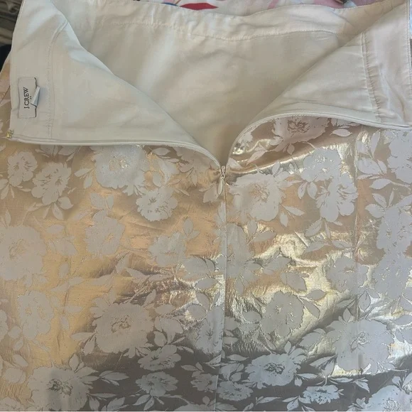 J. Crew beautiful floral metallic gold & cream skirt, women’s sz 12, GUC - Picture 8 of 11